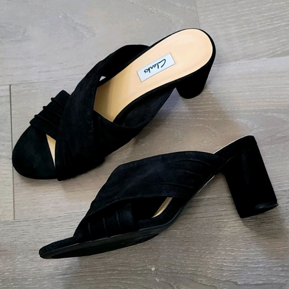 Clarks Amali shoes sandals 9.5 black suede - Picture 1 of 5